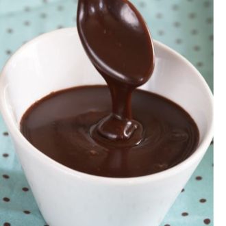 Hershey's Chocolate Syrup (14 oz)